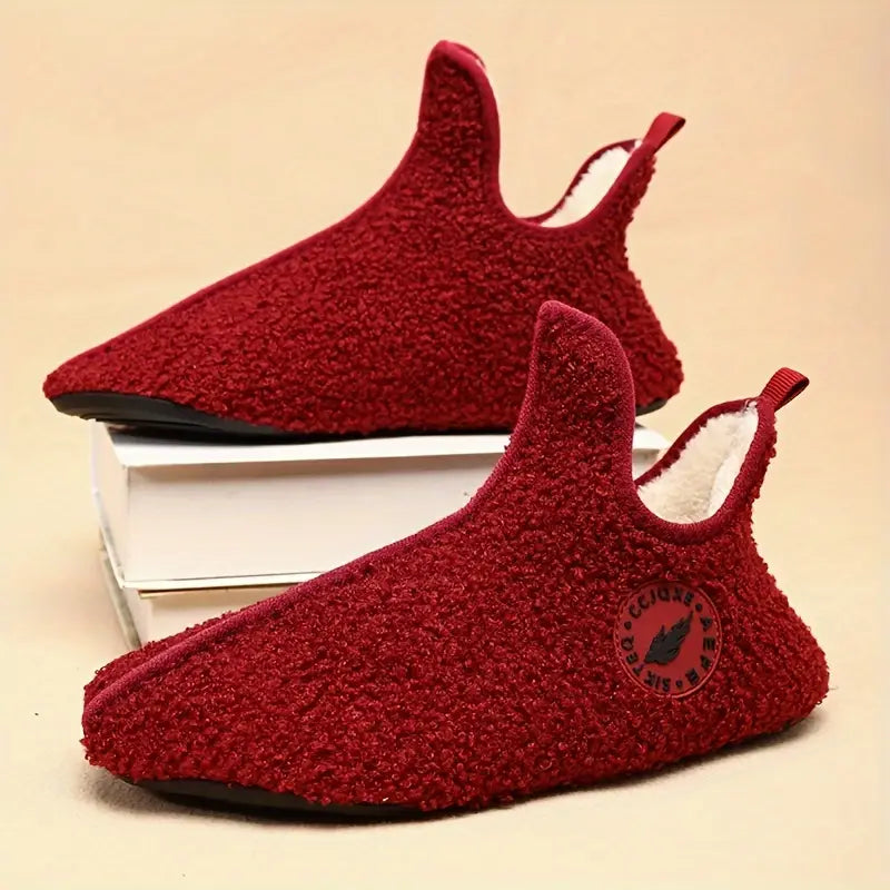 Pantuflas de casa suaves y elegantes para un descanso con estilo