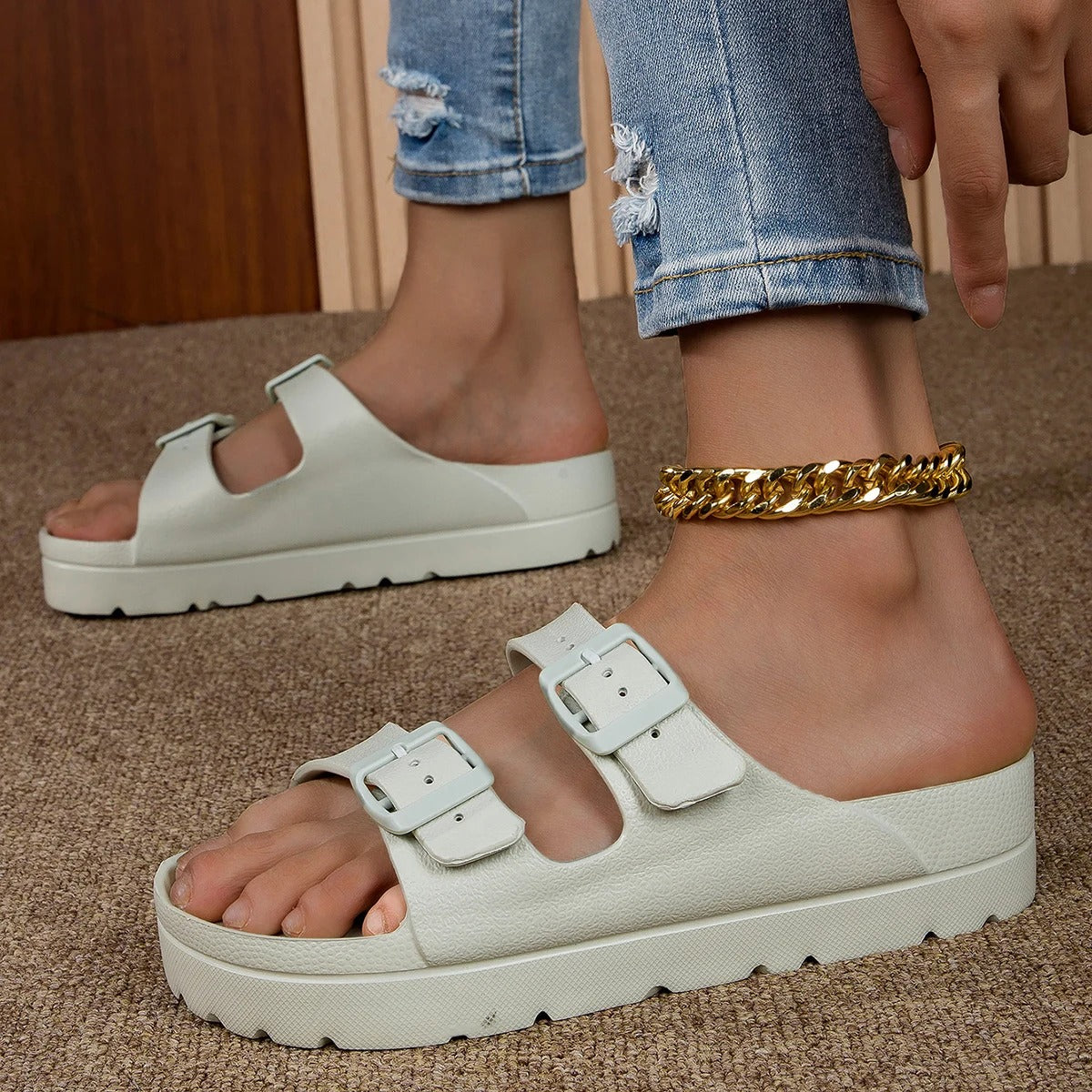 Pantuflas para mujer con suela gruesa y amortiguación de impactos