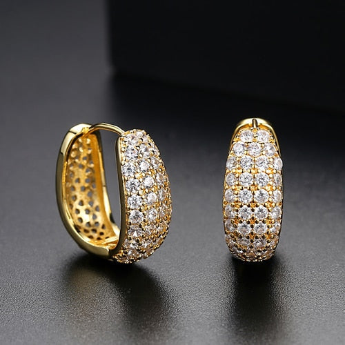 Pendientes de aro brillantes con engaste pavé