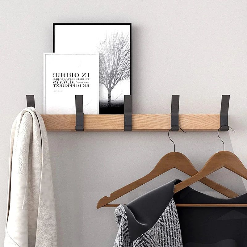 Perchero de Pared con Ganchos Deslizantes: Elegante Combinación de Madera y Metal
