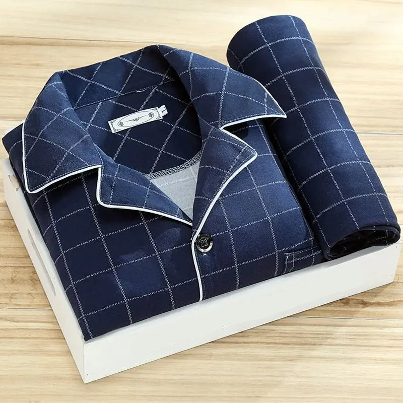 Pijama de hombre estilo clásico