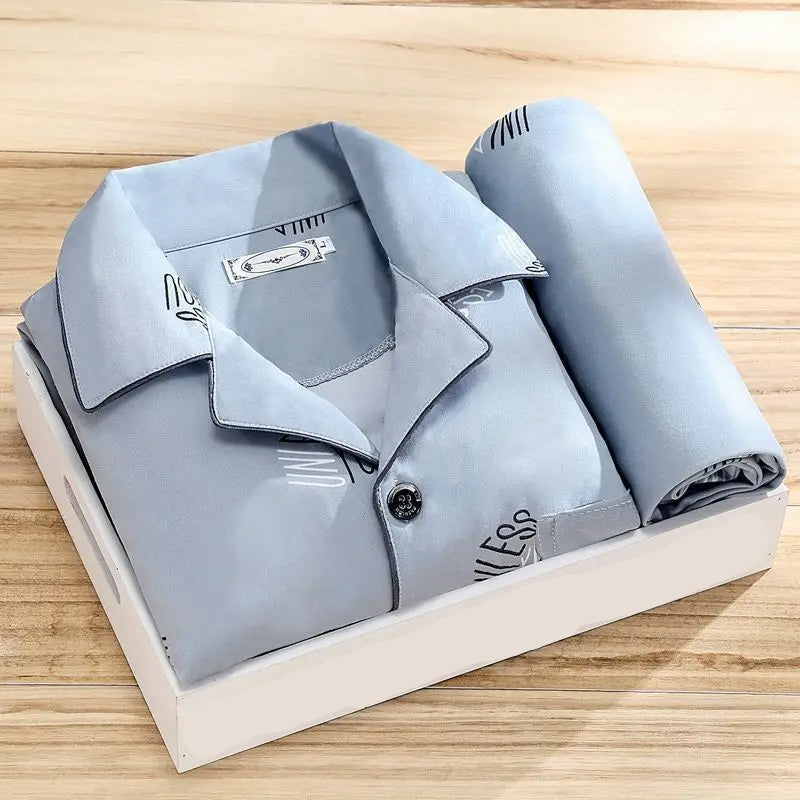 Pijama de hombre estilo clásico