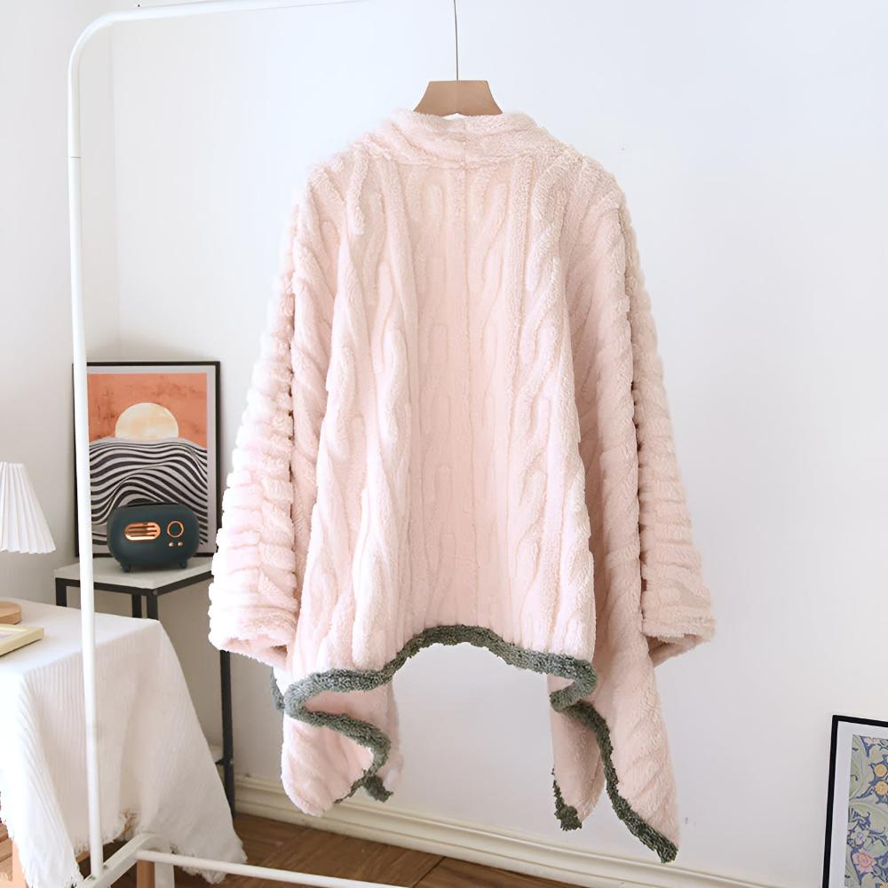 Poncho chal cálido de forro polar con bordado