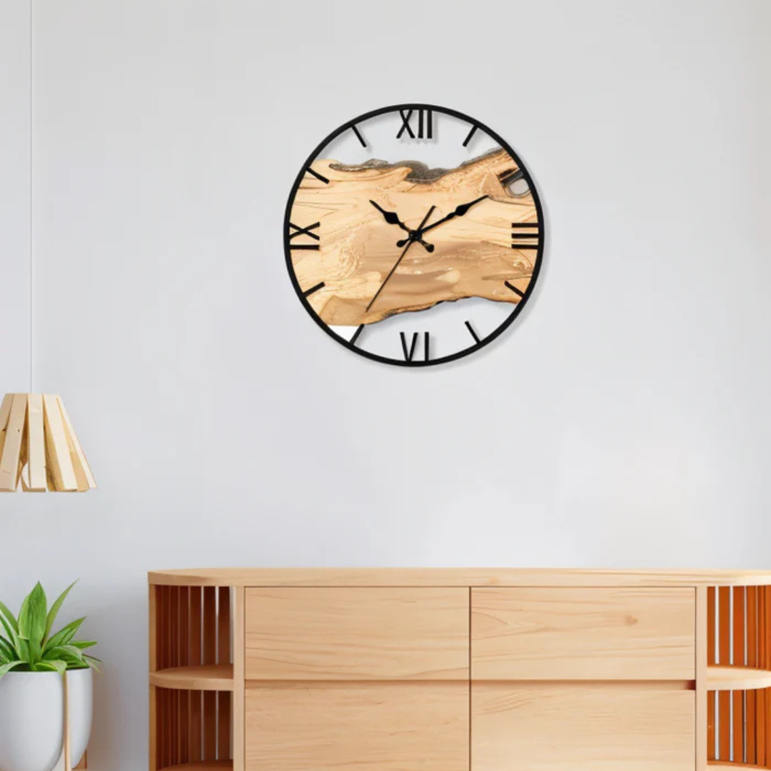 Reloj de pared de diseño minimalista con líneas puras
