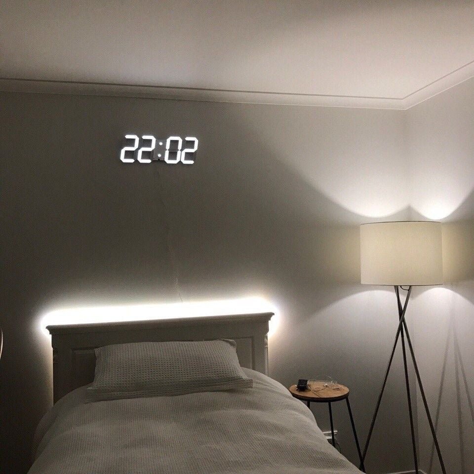 Reloj de pared digital LED 3D – Pantalla moderna con luz regulable