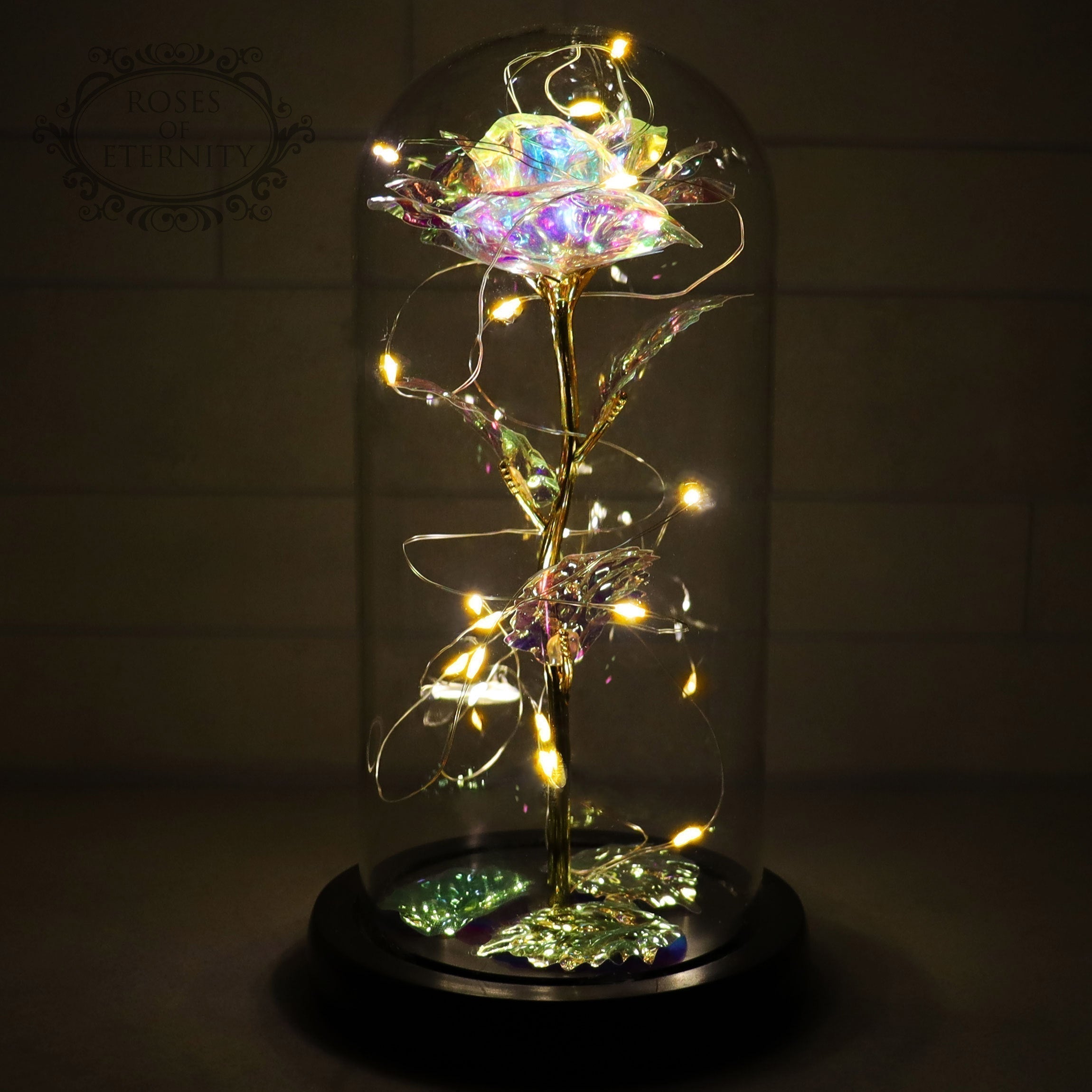 Rosa eterna | Rosa dorada en cúpula de cristal con iluminación LED