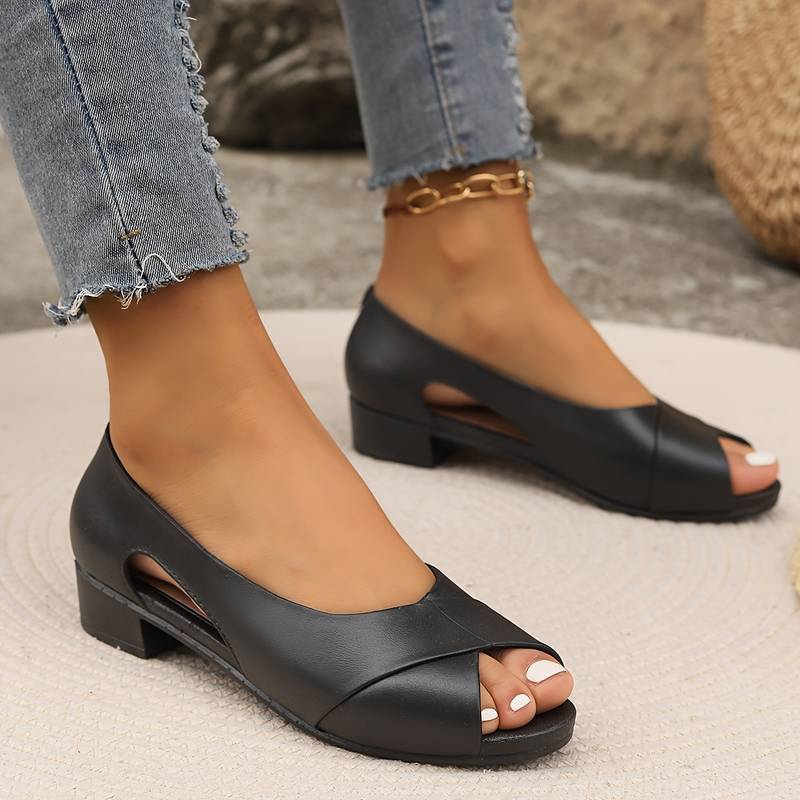 Sandalias ortopédicas elegantes con tacón