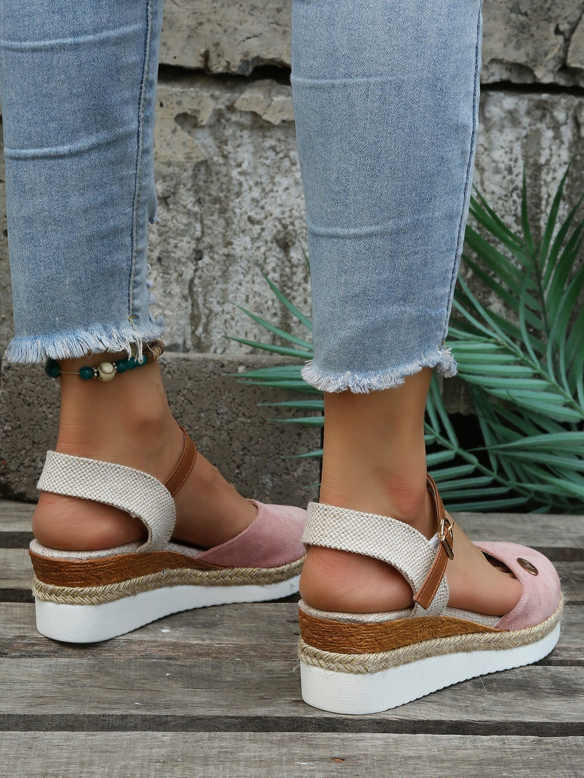 Sandalias ortopédicas estilo alpargata elegantes