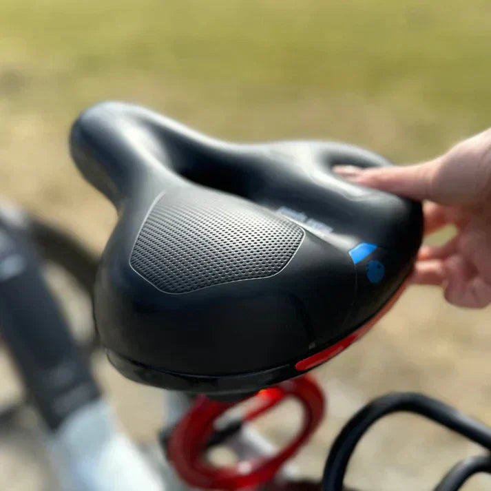 Sillín ergonómico de bicicleta con acolchado de gel y diseño de amortiguación para un ciclismo cómodo