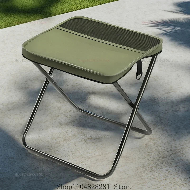 Taburete plegable de acampada con trípode