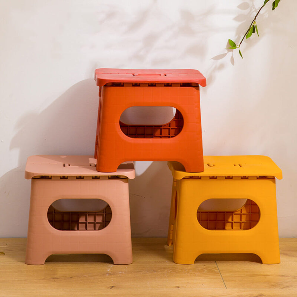 Taburete plegable portátil con asa de transporte