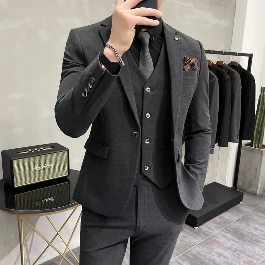 Traje de tres piezas para hombre de corte slim fit | Formal para otoño