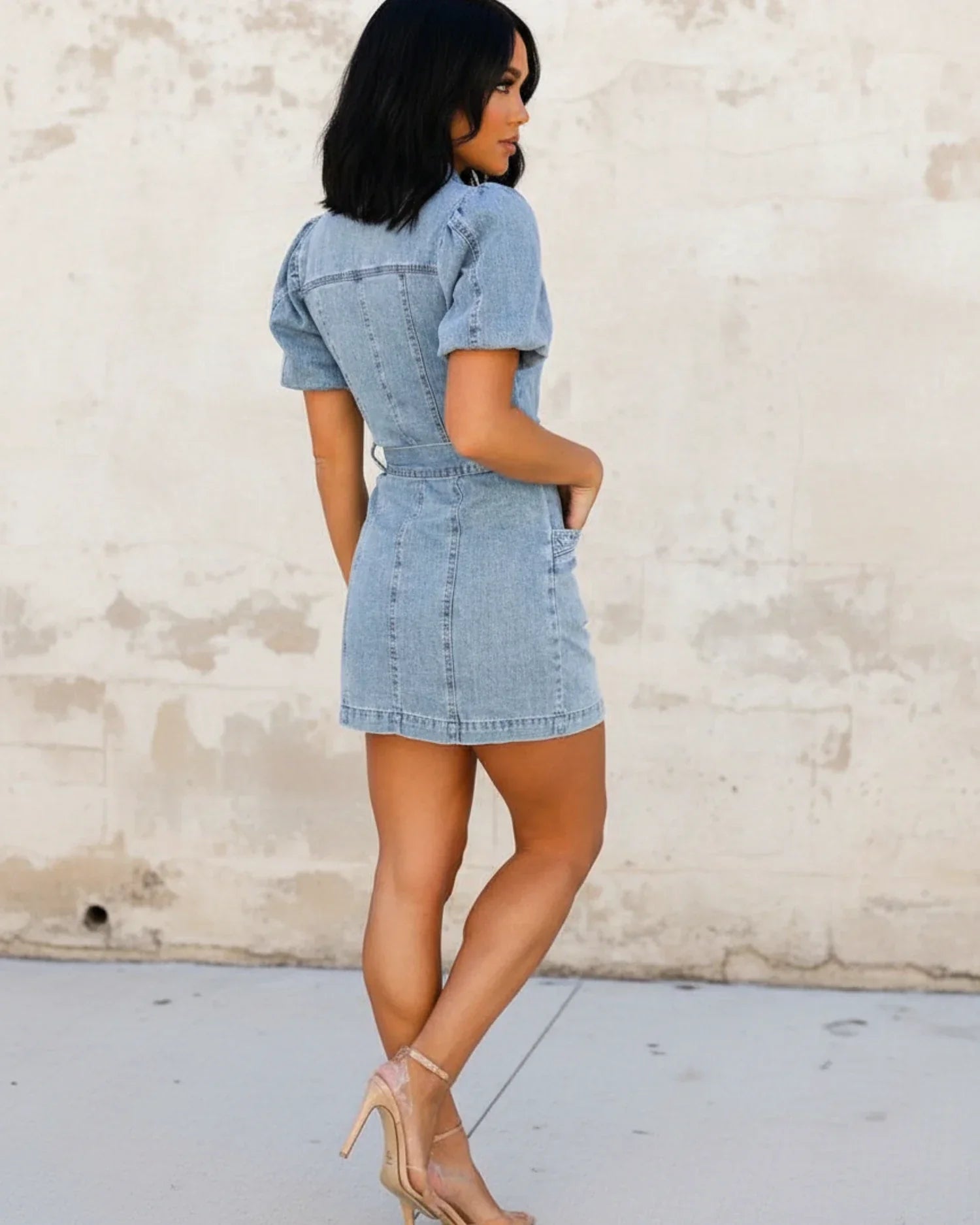 Vestido camisero corto para mujer con cinturón