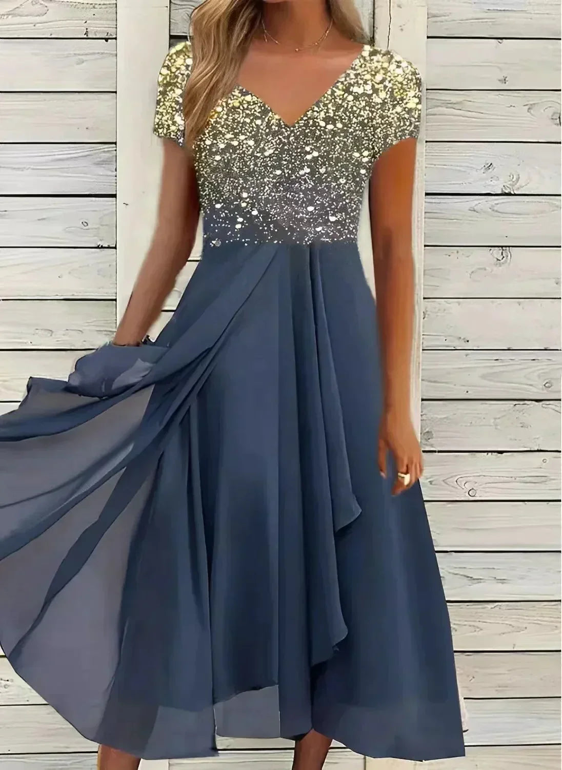 Vestido de fiesta en chifón ligero con caída elegante