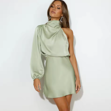 Vestido de Noche Elegante con un Hombro