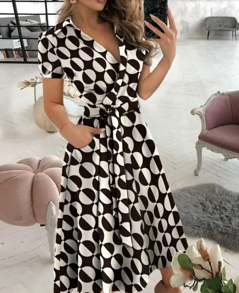 Vestido midi de corte en A con cinturón para mujer