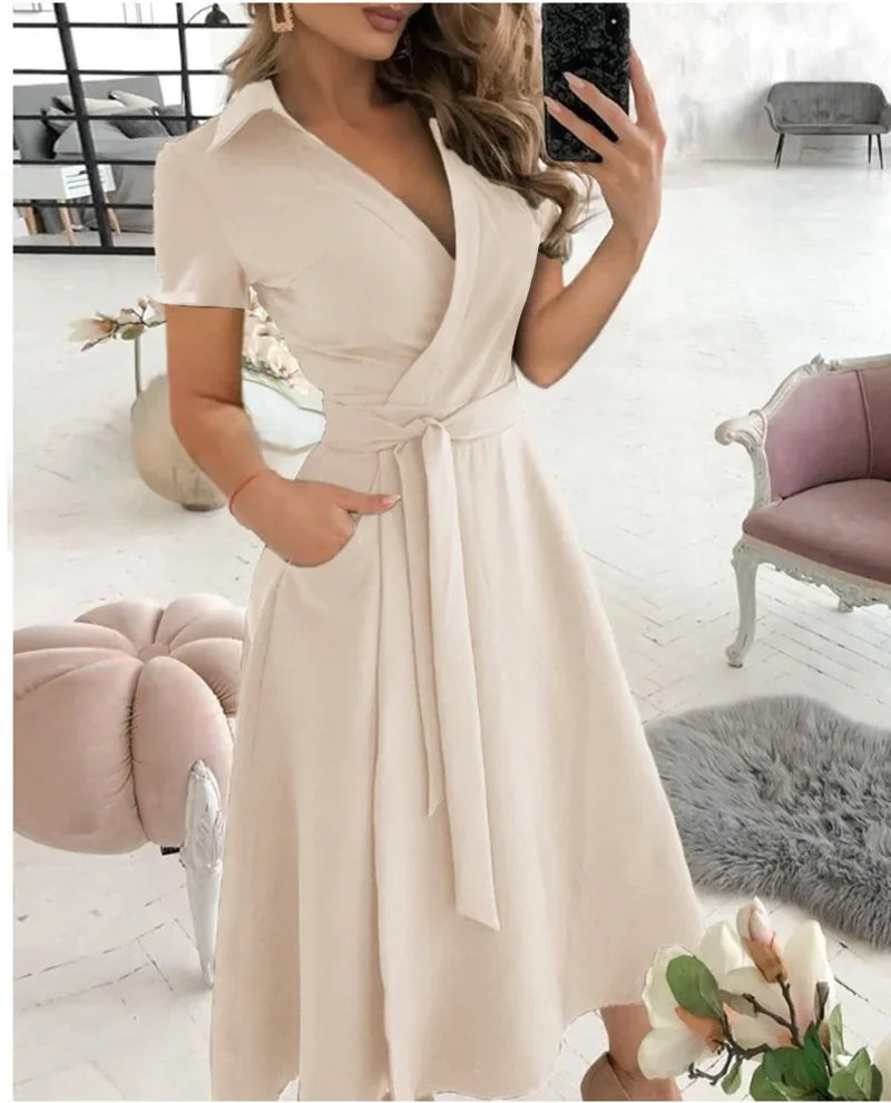 Vestido midi de corte en A con cinturón para mujer