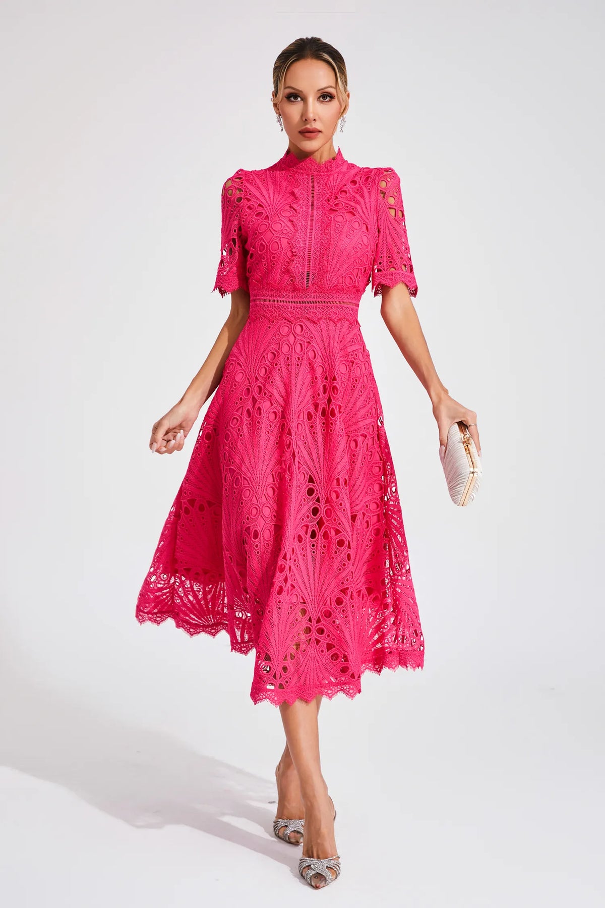 Vestido midi de encaje con falda evasé para mujer