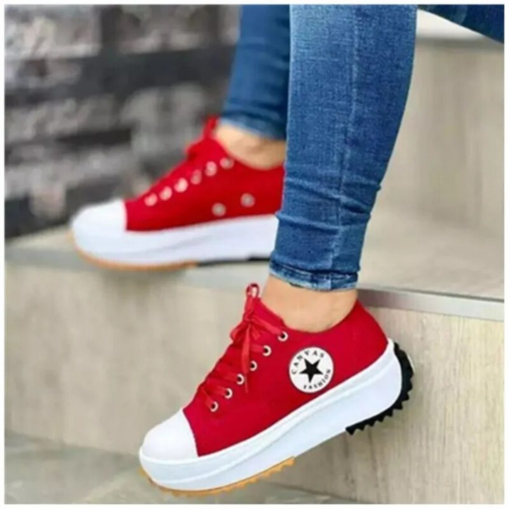 Zapatillas bajas con suela gruesa - Estilo casual