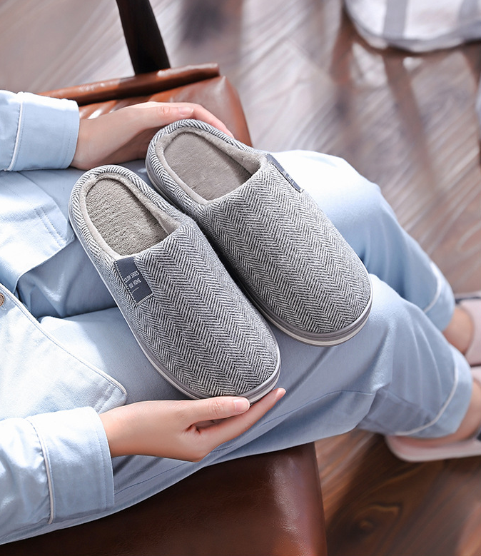 Zapatillas de casa cálidas para hombre para un confort elegante