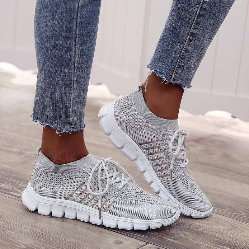 Zapatillas deportivas compactas para mujer