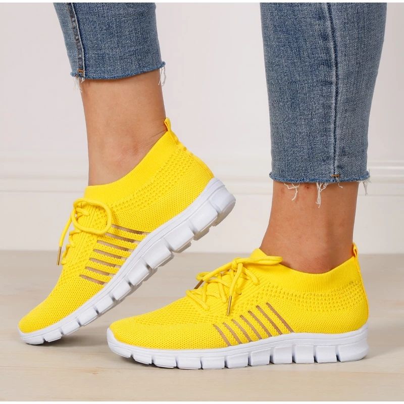 Zapatillas deportivas compactas para mujer