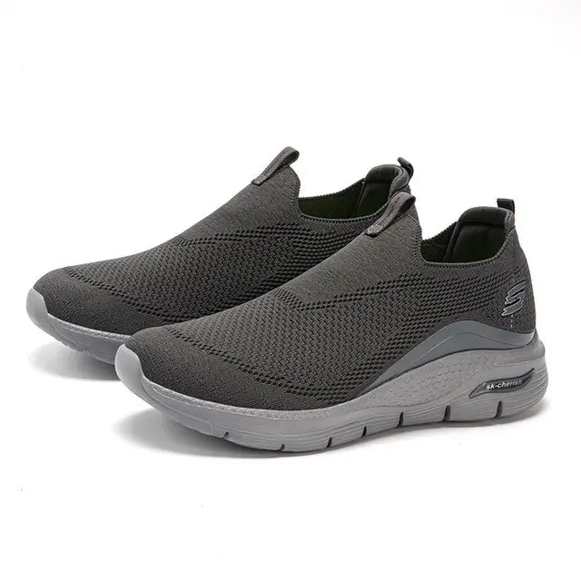 Zapatillas slip-on negras y cómodas de mezcla de algodón para el día a día