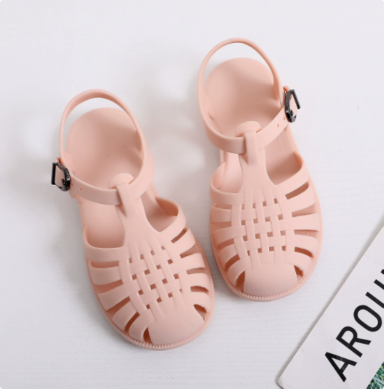 Zapatos antideslizantes de playa y natación para niños