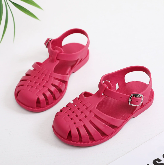 Zapatos antideslizantes de playa y natación para niños