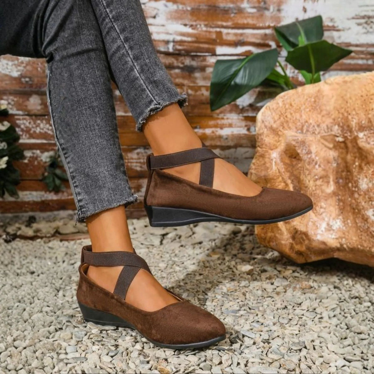 Zapatos de Bailarina Cerrados con Cruzado y Tacón Bajo para Mujer