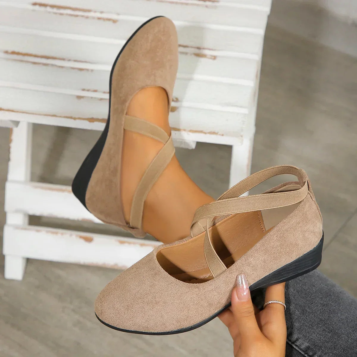 Zapatos de Bailarina Cerrados con Cruzado y Tacón Bajo para Mujer