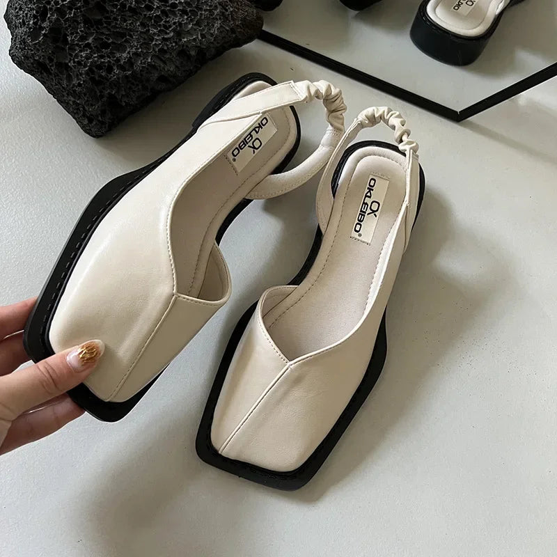 Zapatos destalonados de puntera cuadrada