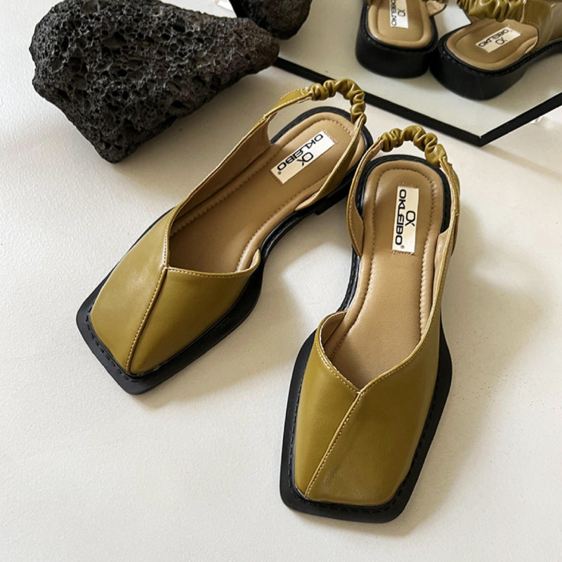 Zapatos destalonados de puntera cuadrada