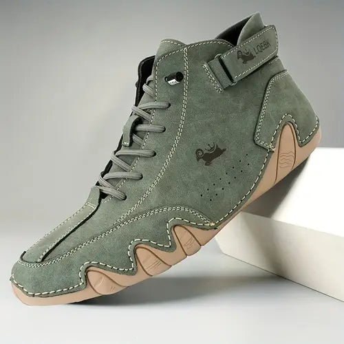 Zapatos impermeables con diseño resistente