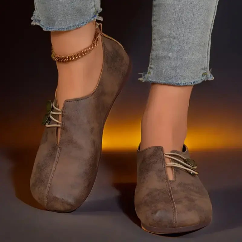 Zapatos planos elegantes y ergonómicos con puntera redonda y suela blanda
