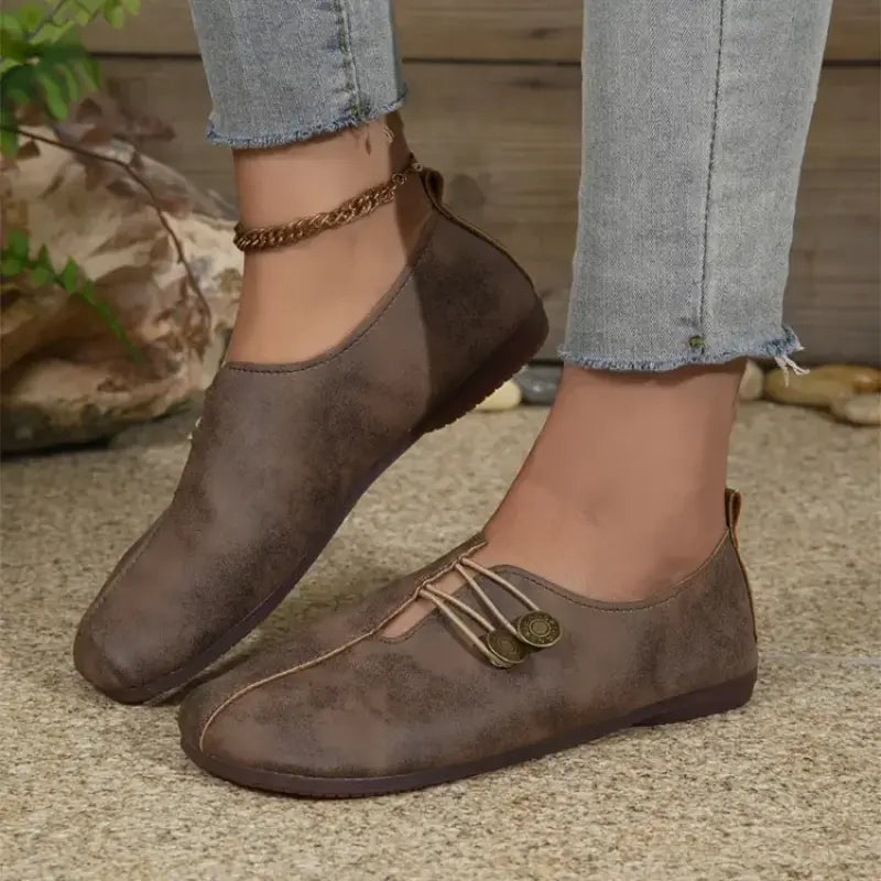 Zapatos planos elegantes y ergonómicos con puntera redonda y suela blanda